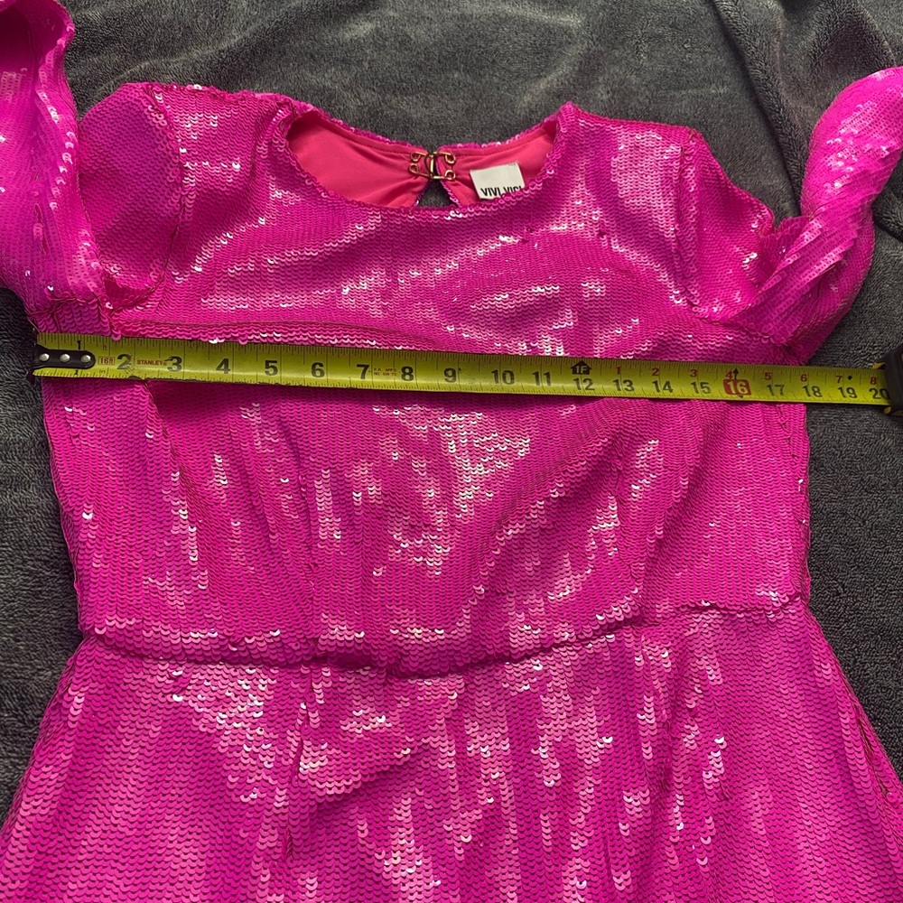 🔥 Vivi Vici Fuchsia Sequin Long Sleeve Mini Dress - Size XS - Keyhole Back - Picture 10 of 12